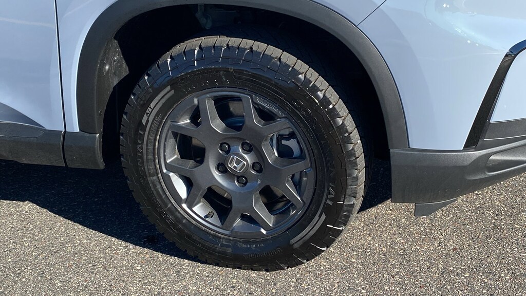 Used 2025 Honda Pilot TrailSport SUV