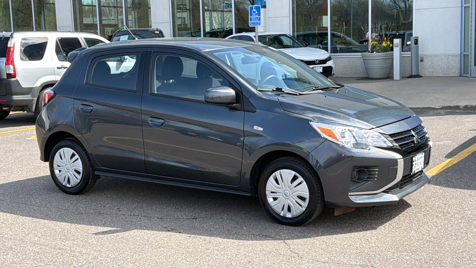 2024 Mitsubishi Mirage ES CVT's photo