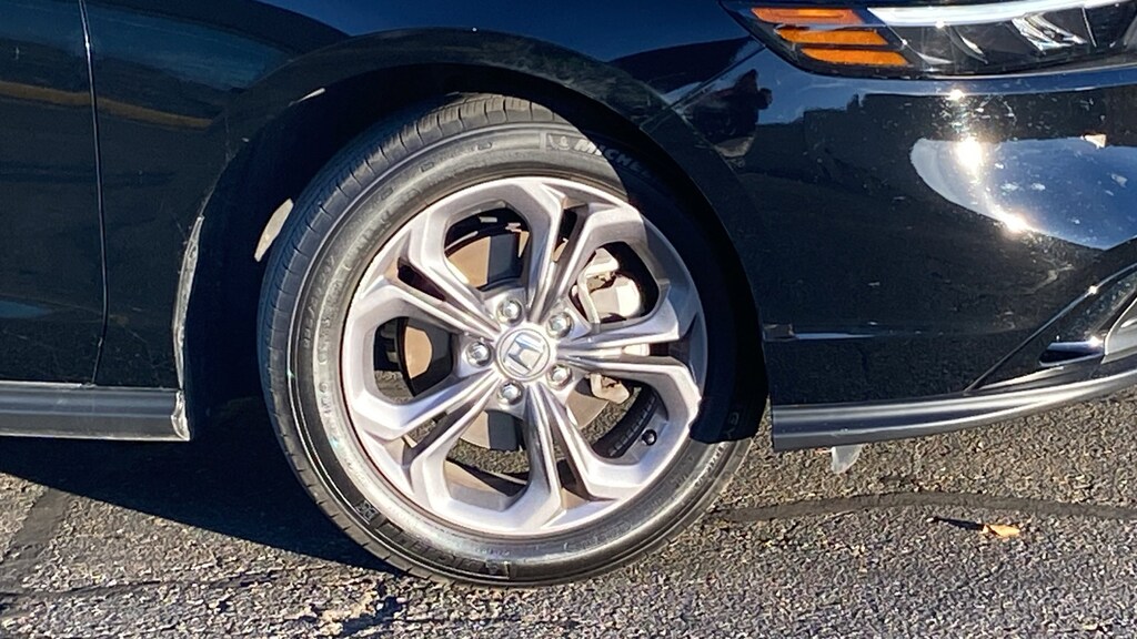 Used 2024 Honda Accord EX Sedan