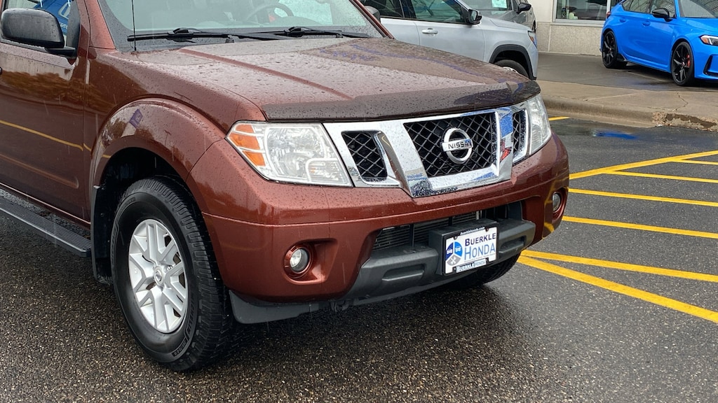 Used 2017 Nissan Frontier SV Truck Crew Cab