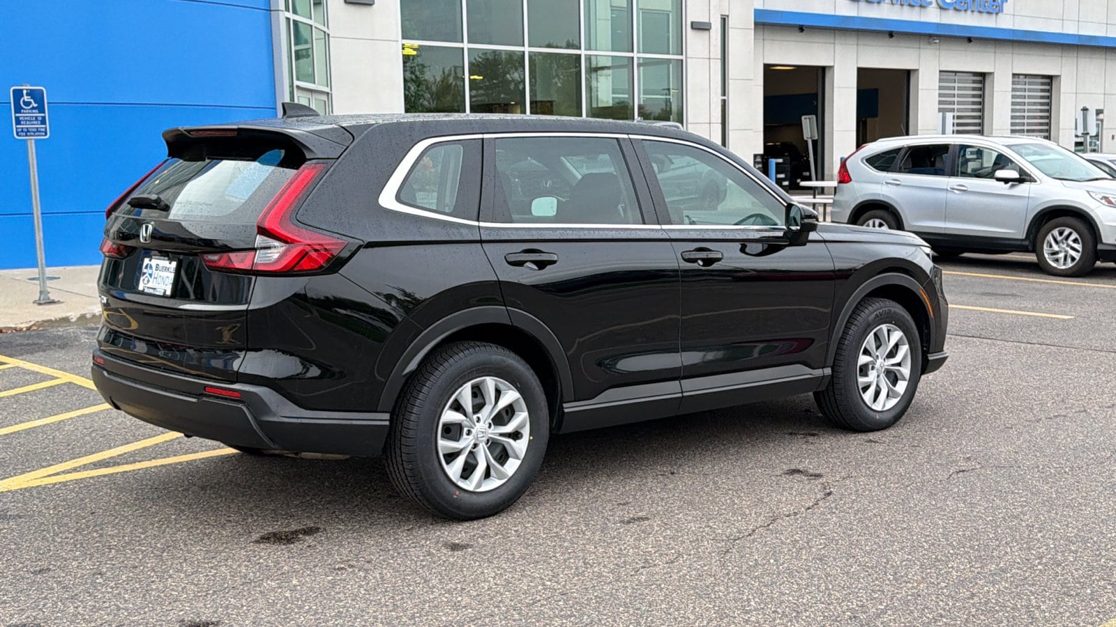 2024 Honda CR-V LX - Photo 5
