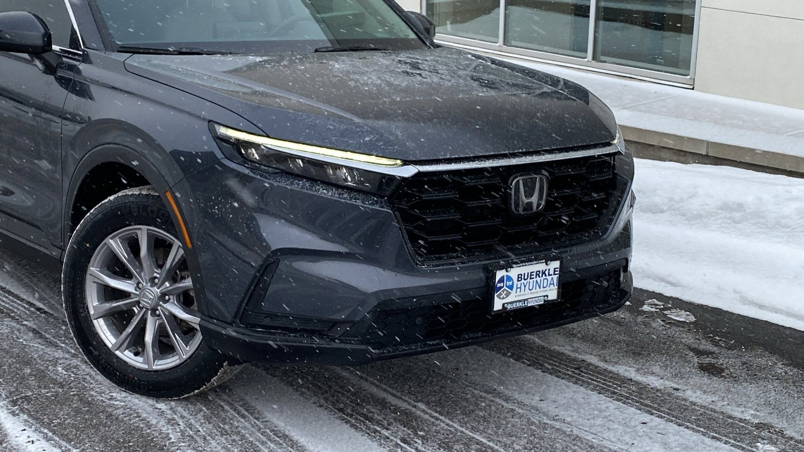 Used 2023 Honda CR-V EX-L with VIN 2HKRS4H78PH420323 for sale in Saint Paul, Minnesota