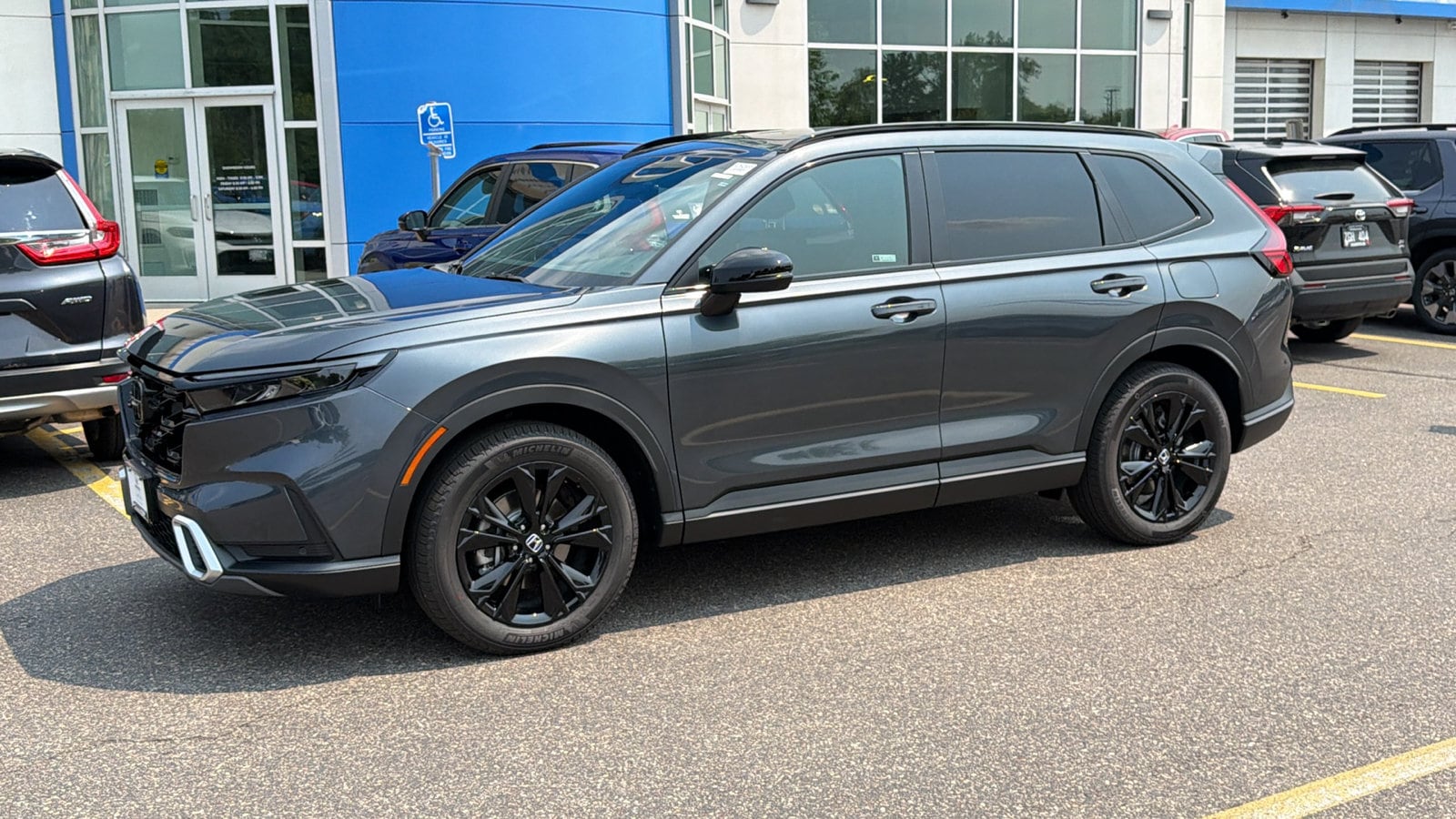 2026 Honda CR-V Sport Touring - Photo 11