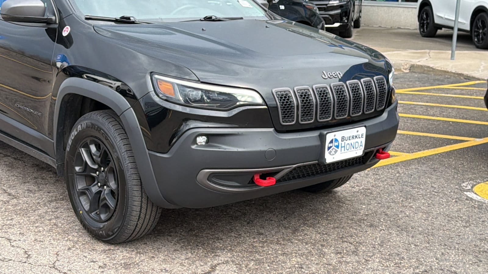 Used 2019 Jeep Cherokee Trailhawk with VIN 1C4PJMBXXKD391120 for sale in Saint Paul, Minnesota