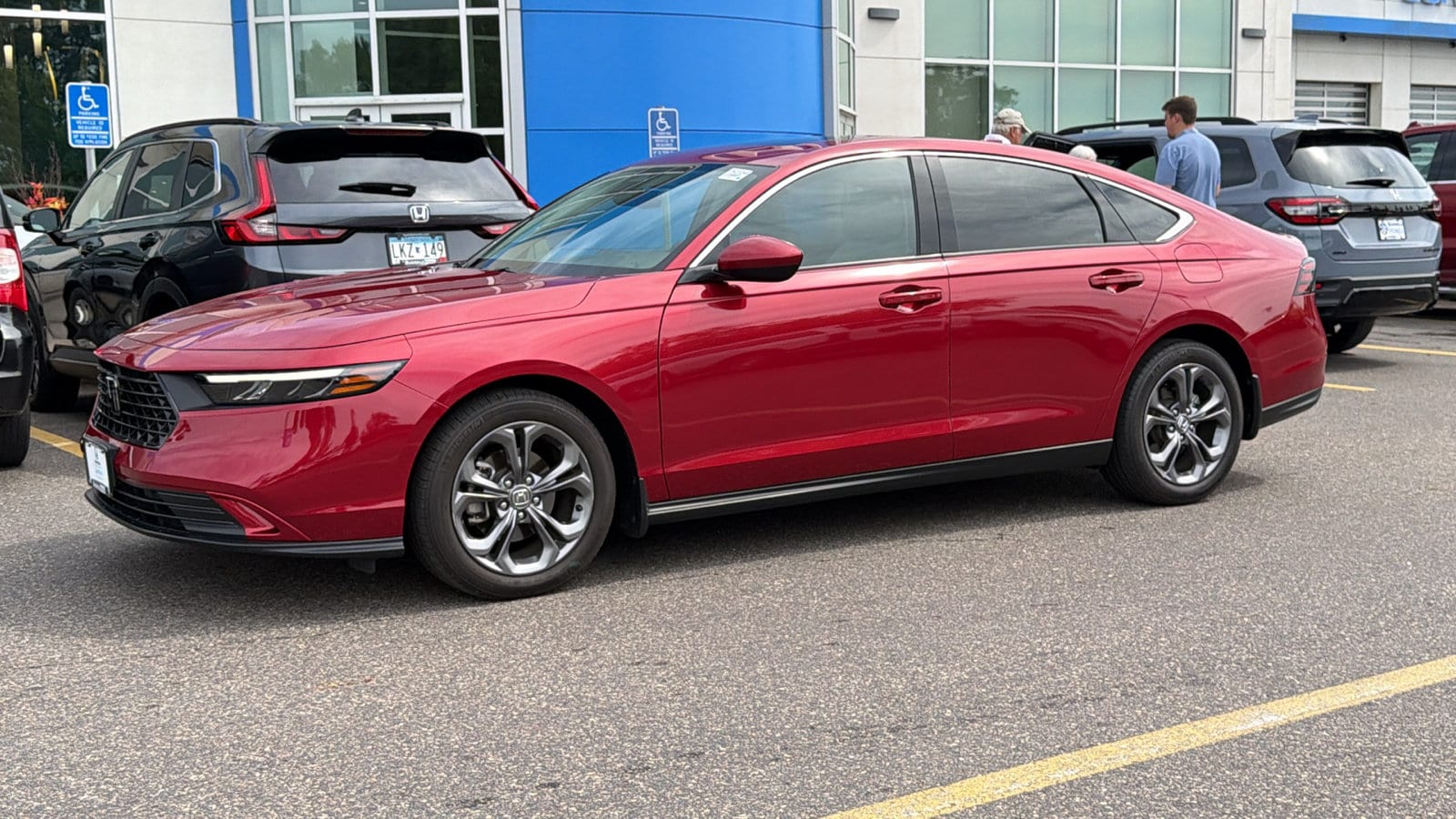 2023 Honda Accord EX - Photo 11