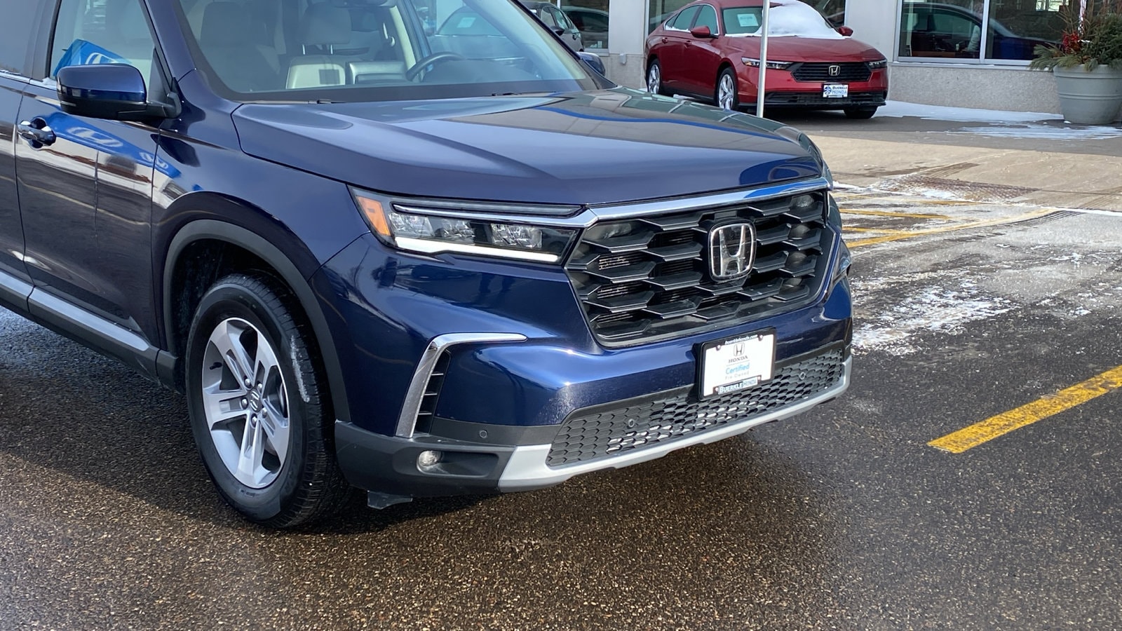 Certified 2025 Honda Pilot EX-L with VIN 5FNYG1H44SB084243 for sale in Saint Paul, Minnesota