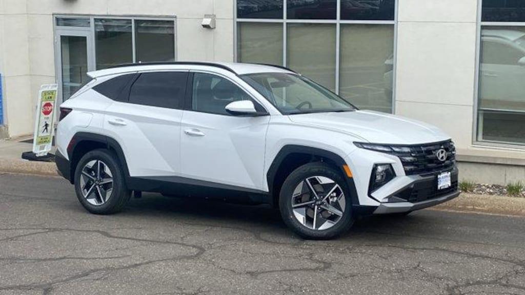 New 2026 Hyundai Tucson Plug-In Hybrid SEL SUV