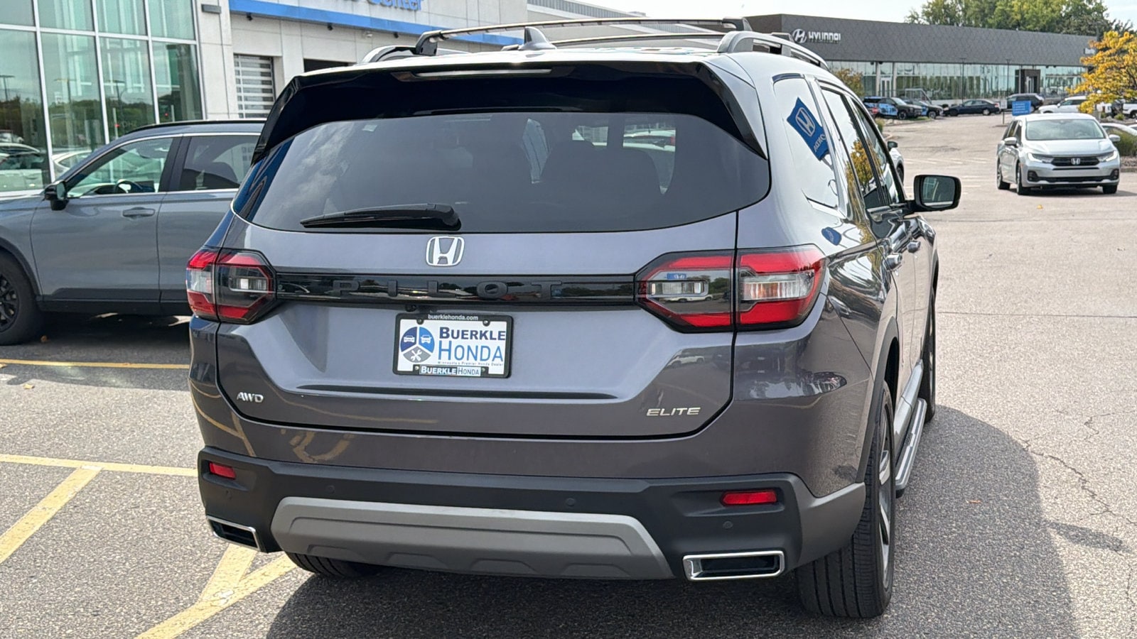 2025 Honda Pilot Elite - Photo 6