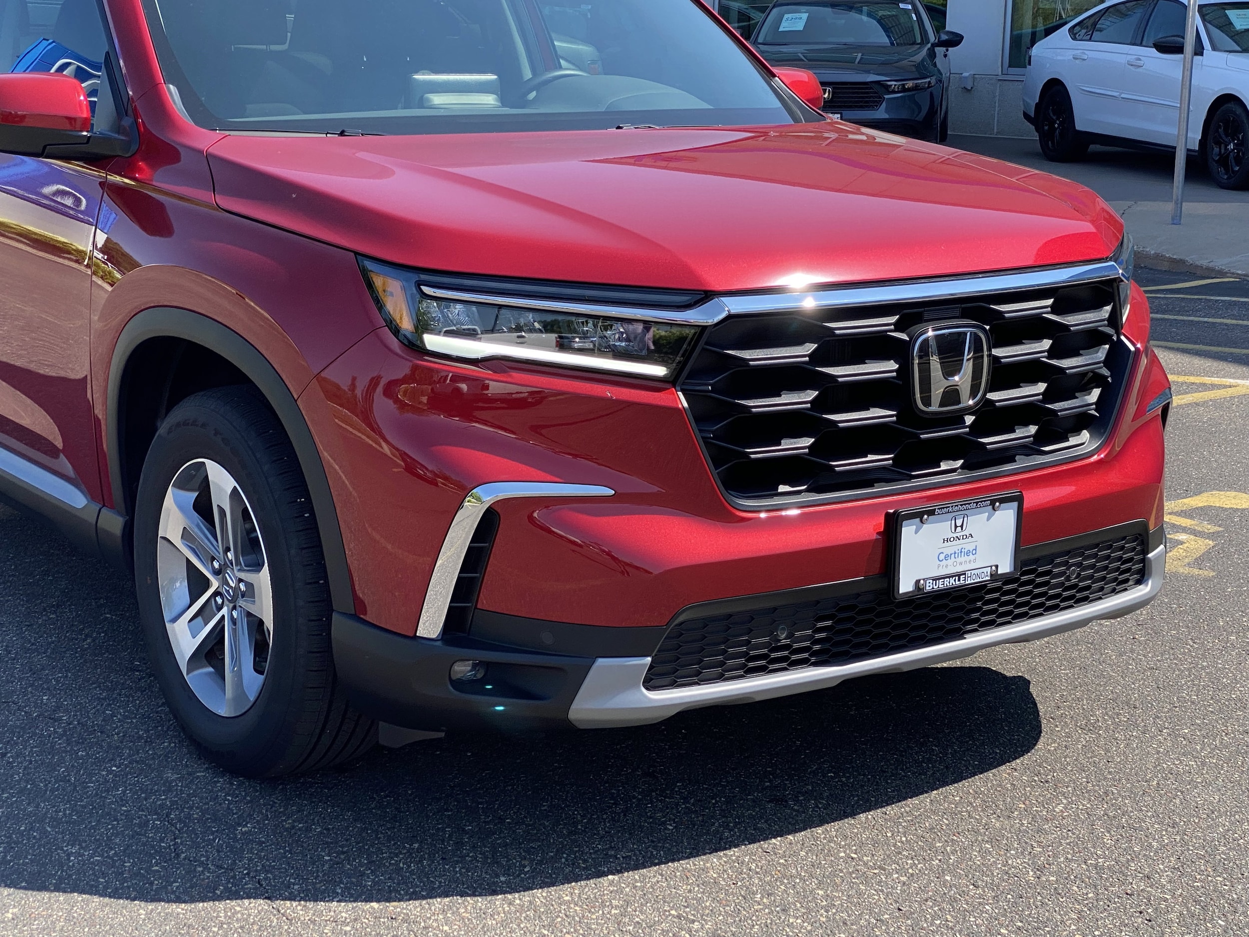 Certified 2025 Honda Pilot EX-L with VIN 5FNYG1H42SB080014 for sale in Saint Paul, Minnesota
