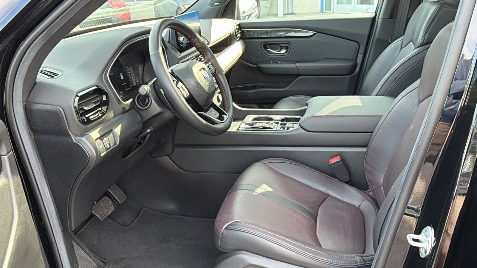 2025 Honda Pilot Black Edition - Photo 11