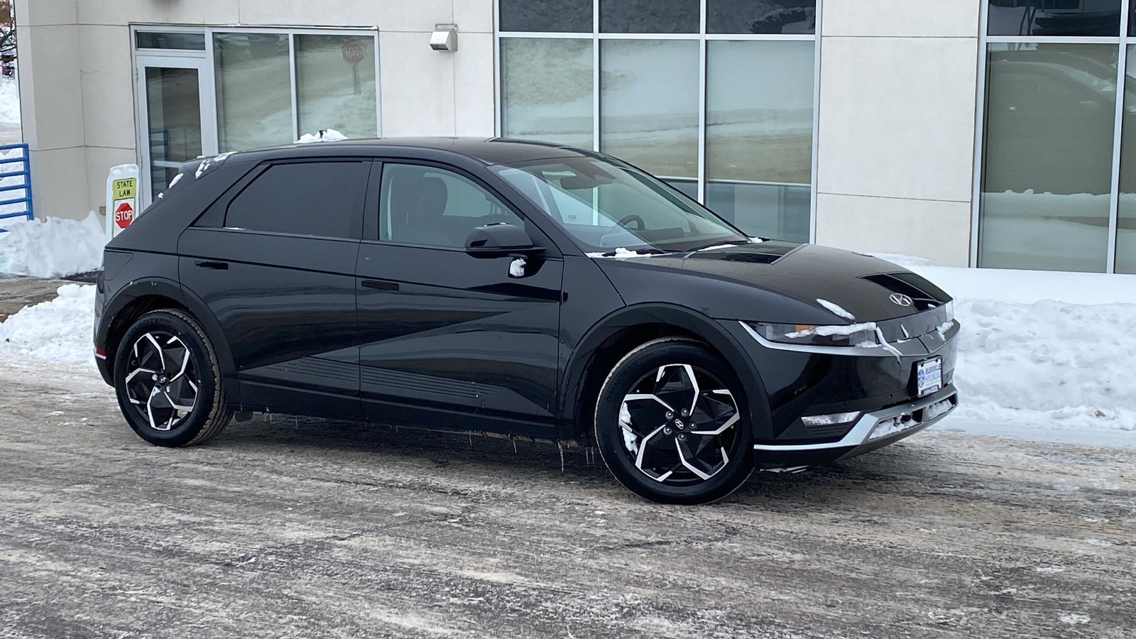 2023 Hyundai IONIQ 5 SEL's photo