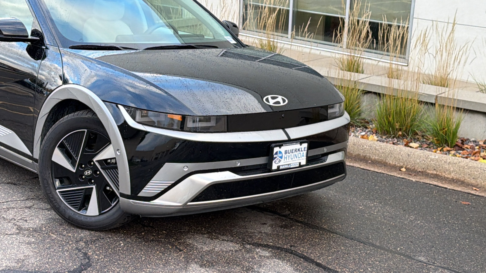 Certified 2026 Hyundai IONIQ 5 Limited with VIN 7YAKR4DA6TY052465 for sale in Saint Paul, MN