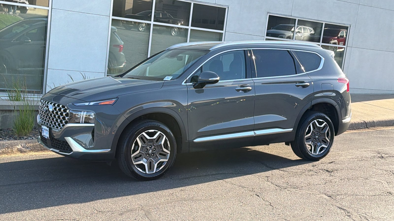 2023 Hyundai Santa Fe Limited - Photo 32