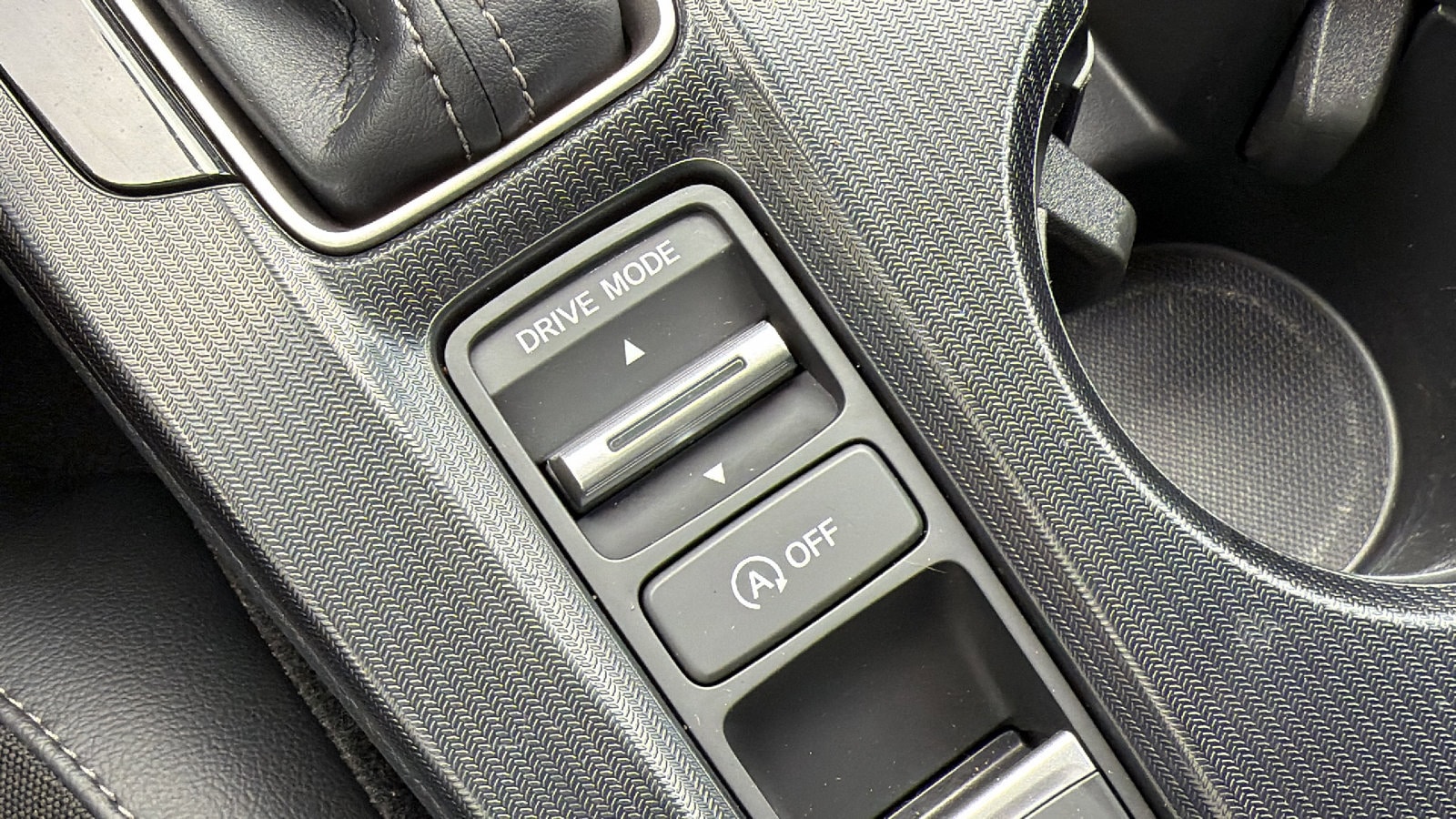 2024 Honda Civic Hatchback Sport - Photo 17