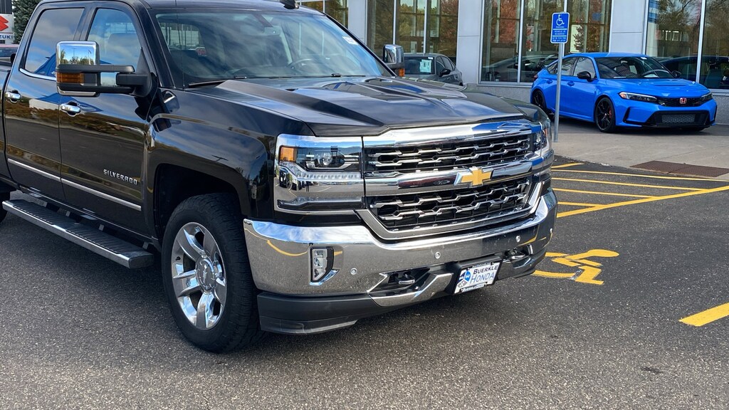 Used 2018 Chevrolet Silverado 1500 LTZ w/1LZ Truck Crew Cab