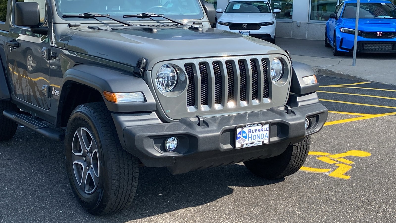 Used 2020 Jeep Wrangler Sport S with VIN 1C4GJXAN8LW227212 for sale in Saint Paul, Minnesota