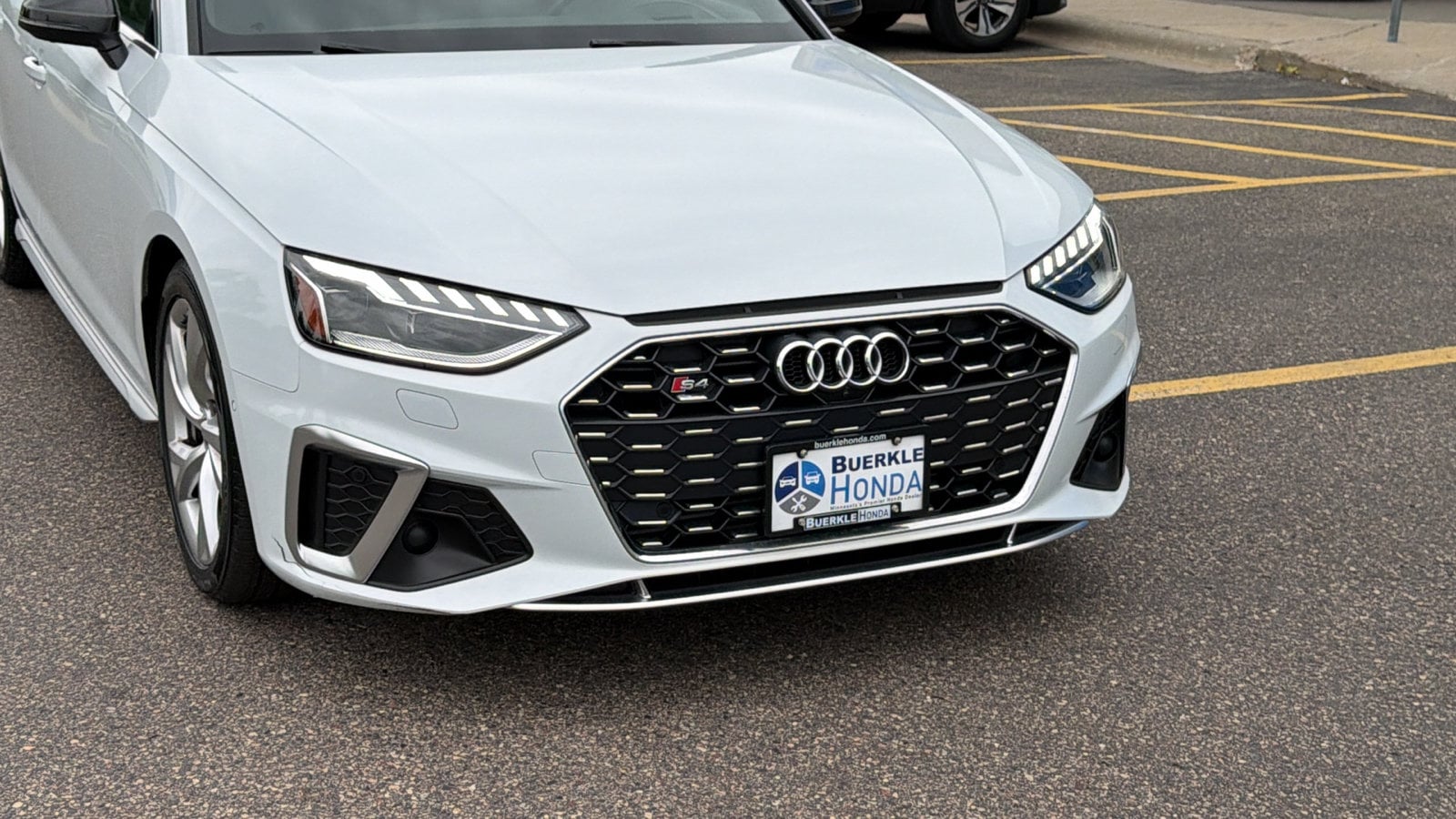 Used 2022 Audi S4 Prestige with VIN WAUC4AF45NA019451 for sale in Saint Paul, Minnesota