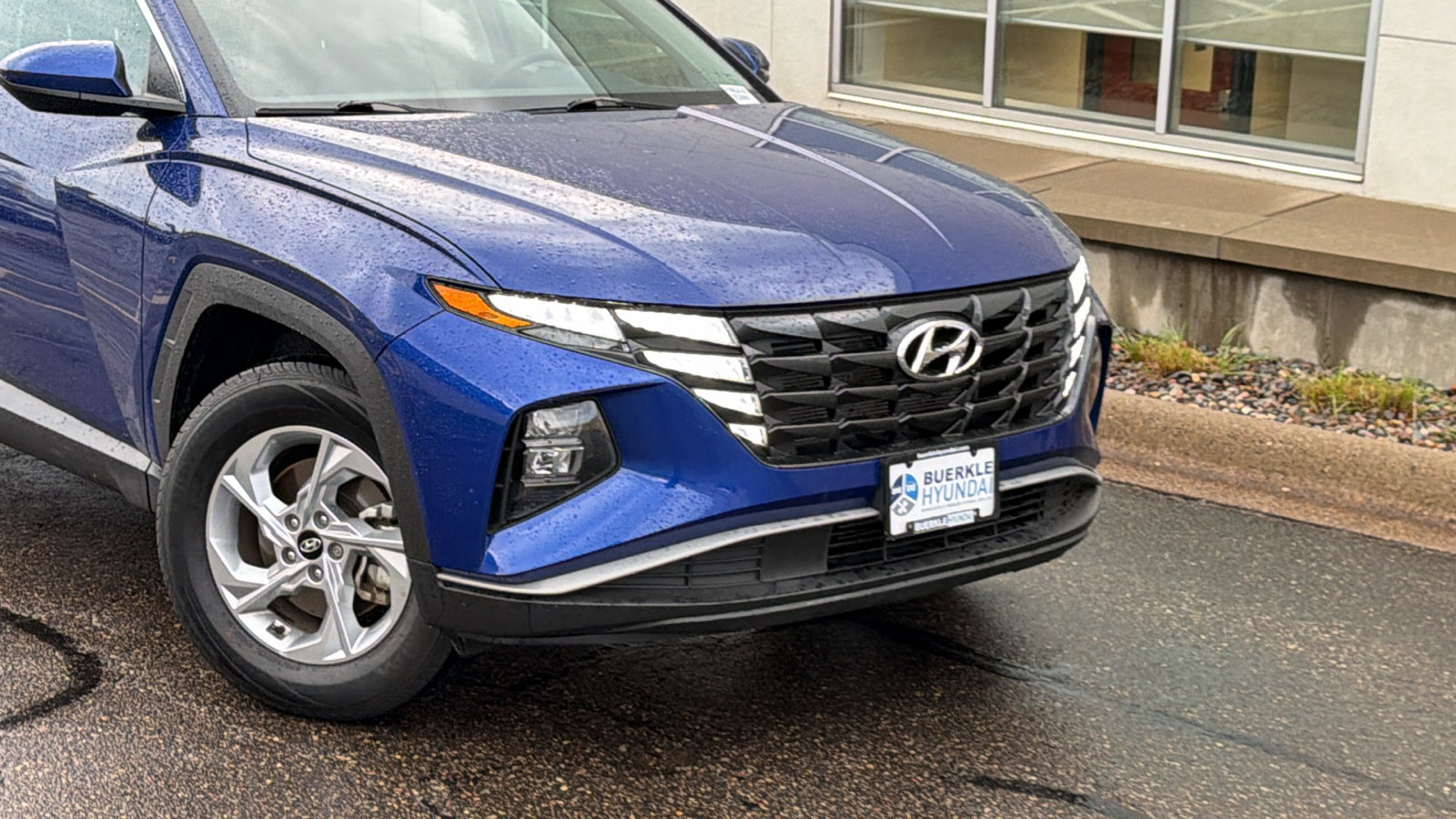 Certified 2024 Hyundai Tucson SEL with VIN 5NMJBCDE3RH337569 for sale in Saint Paul, Minnesota