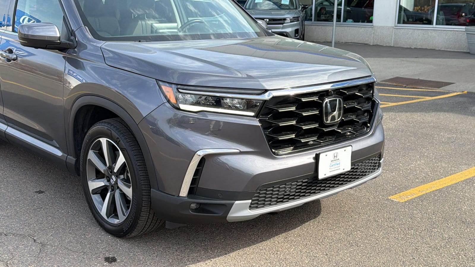 Certified 2025 Honda Pilot Elite with VIN 5FNYG1H88SB007636 for sale in Saint Paul, Minnesota