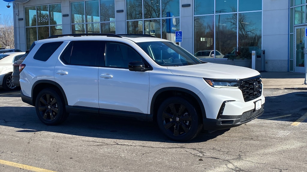 Certified 2025 Honda Pilot Black Edition SUV