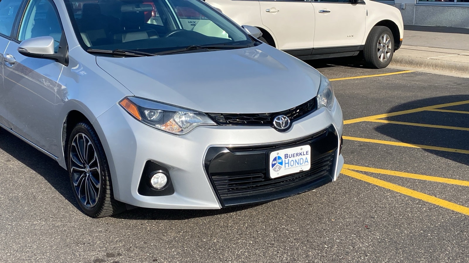 Used 2016 Toyota Corolla S Plus with VIN 2T1BURHE7GC559112 for sale in Saint Paul, Minnesota