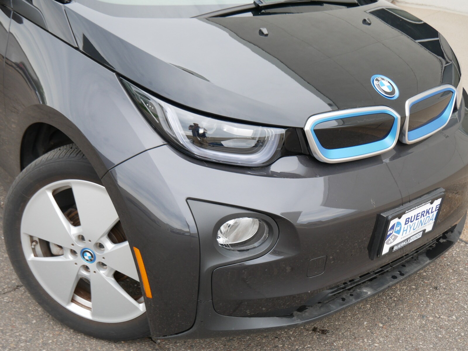 Used 2014 BMW i3  with VIN WBY1Z2C57EVX51389 for sale in Saint Paul, Minnesota