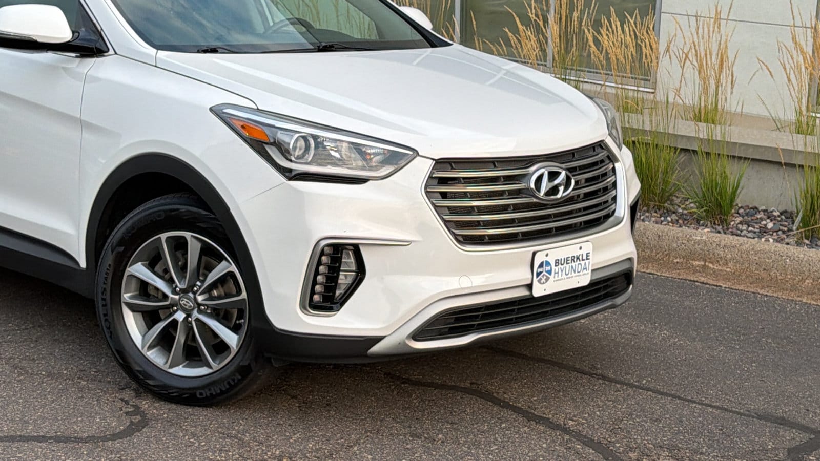 Used 2017 Hyundai Santa Fe SE with VIN KM8SN4HF9HU250346 for sale in Saint Paul, Minnesota