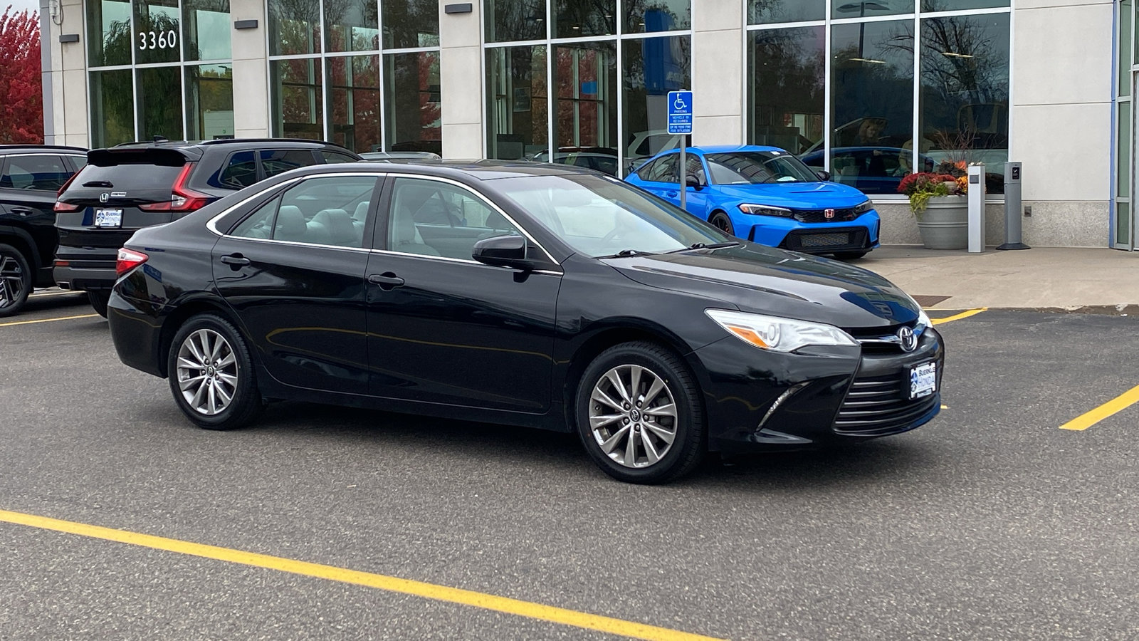 2016 Toyota Camry XLE