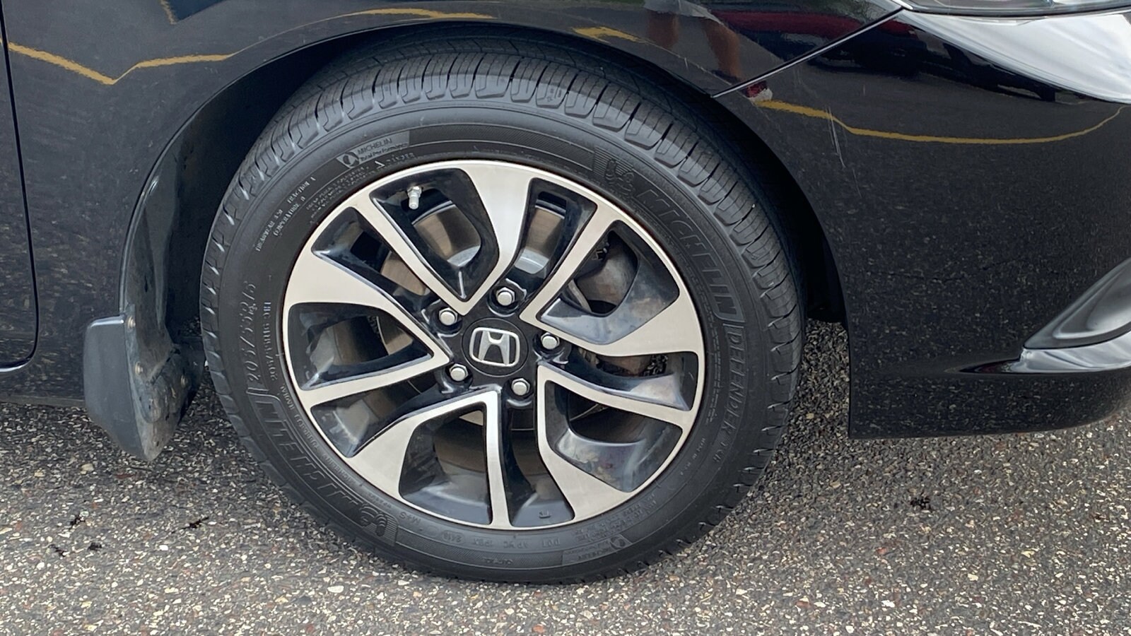 2013 Honda Civic LX photo 2