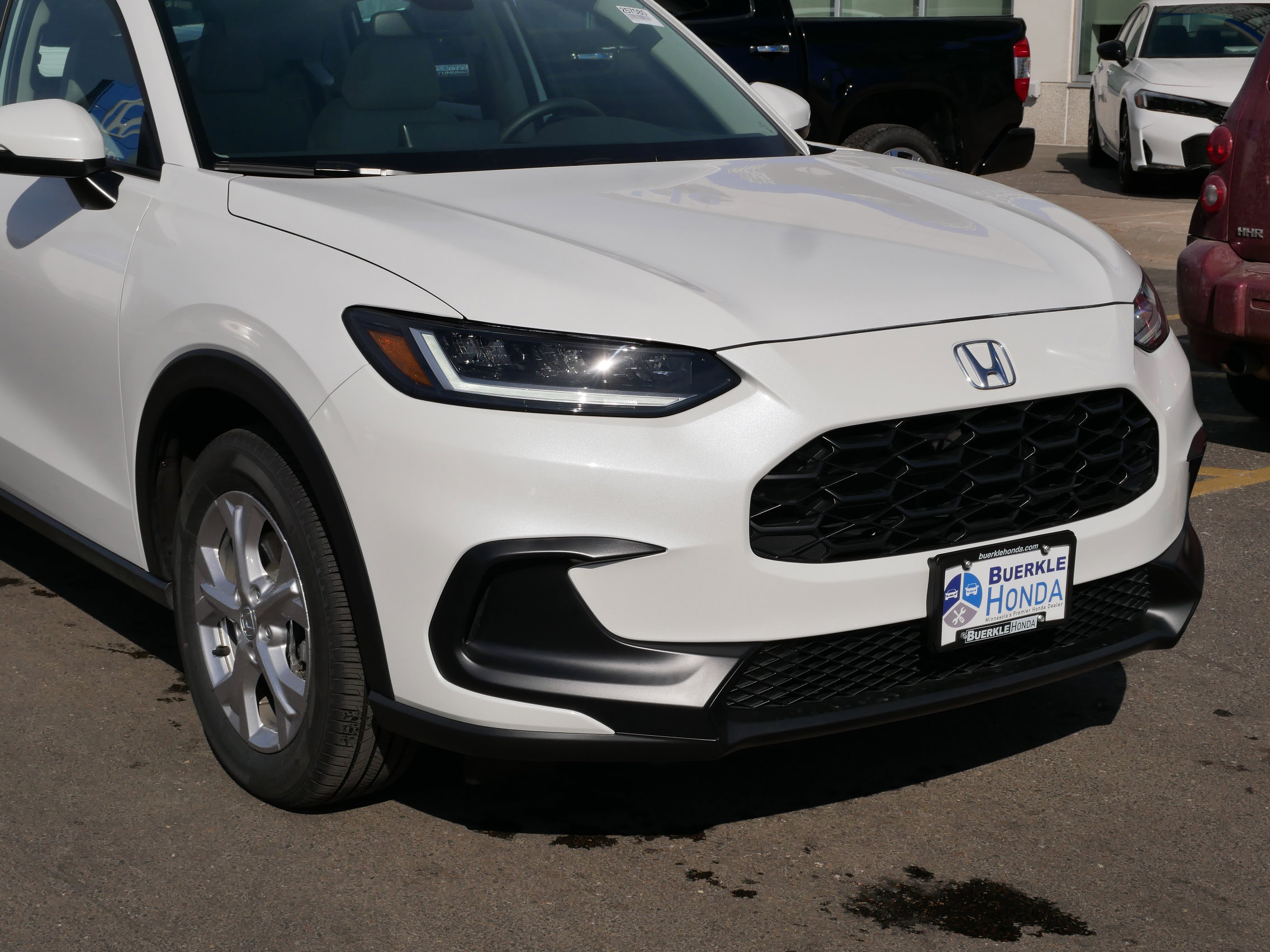 Certified 2025 Honda HR-V LX with VIN 3CZRZ2H3XSM707513 for sale in Saint Paul, Minnesota