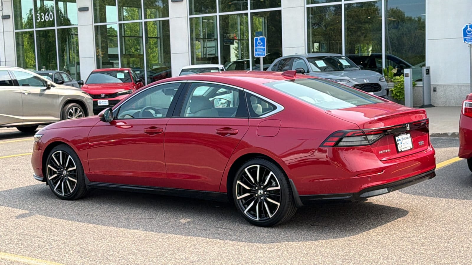 2025 Honda Accord Hybrid Touring - Photo 9