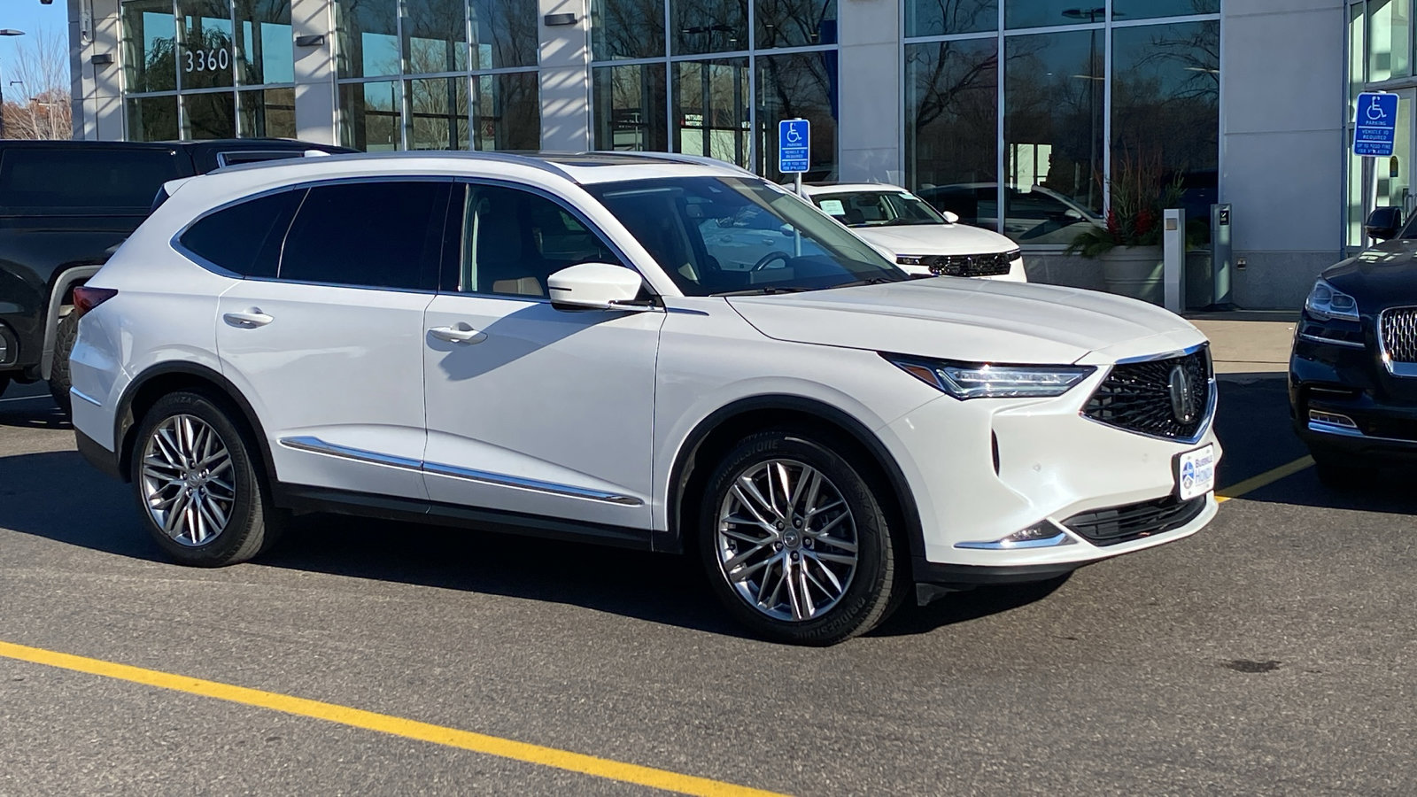2023 Acura MDX Advance Package's photo
