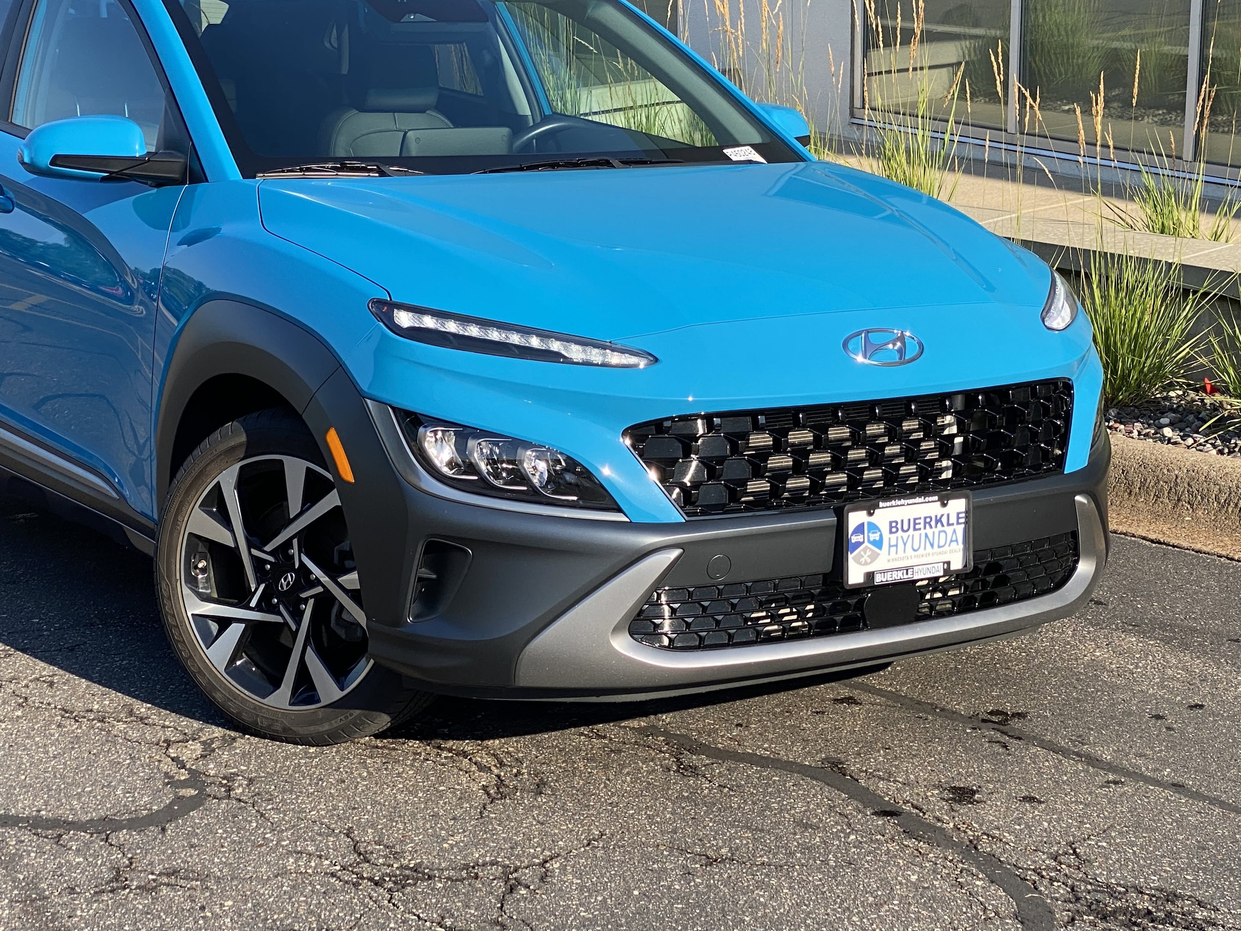 Certified 2023 Hyundai Kona Limited with VIN KM8K5CA35PU945819 for sale in Saint Paul, Minnesota