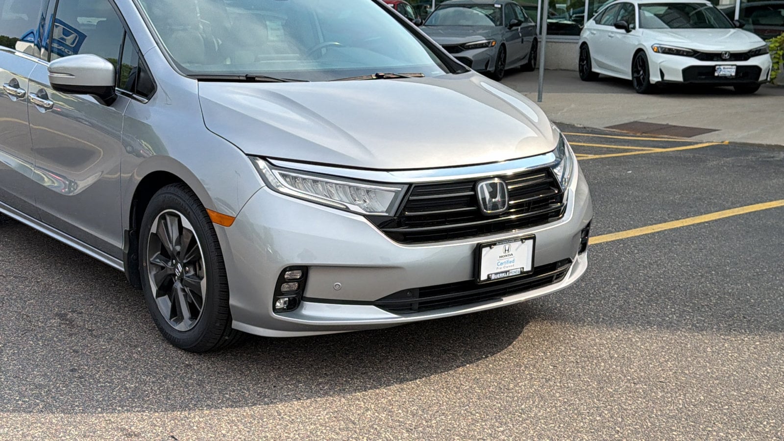 Certified 2021 Honda Odyssey Elite with VIN 5FNRL6H90MB011835 for sale in Saint Paul, Minnesota