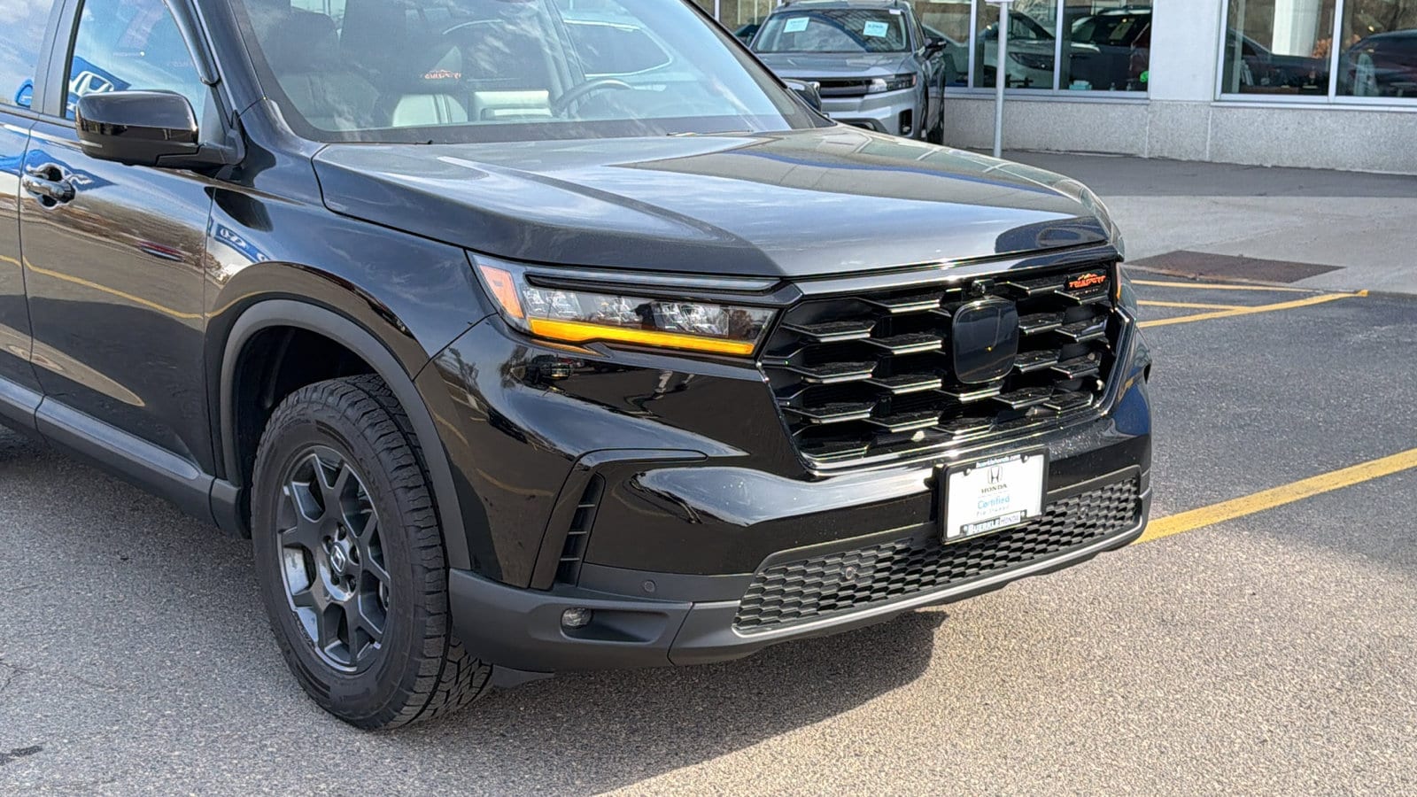 Certified 2025 Honda Pilot TrailSport with VIN 5FNYG1H65SB105487 for sale in Saint Paul, Minnesota