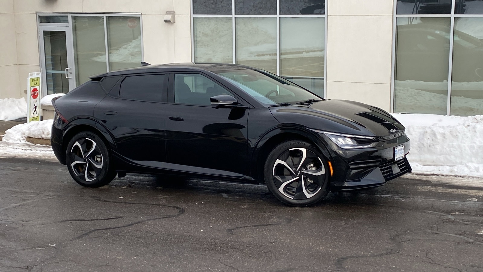 2023 Kia EV6 GT-Line's photo