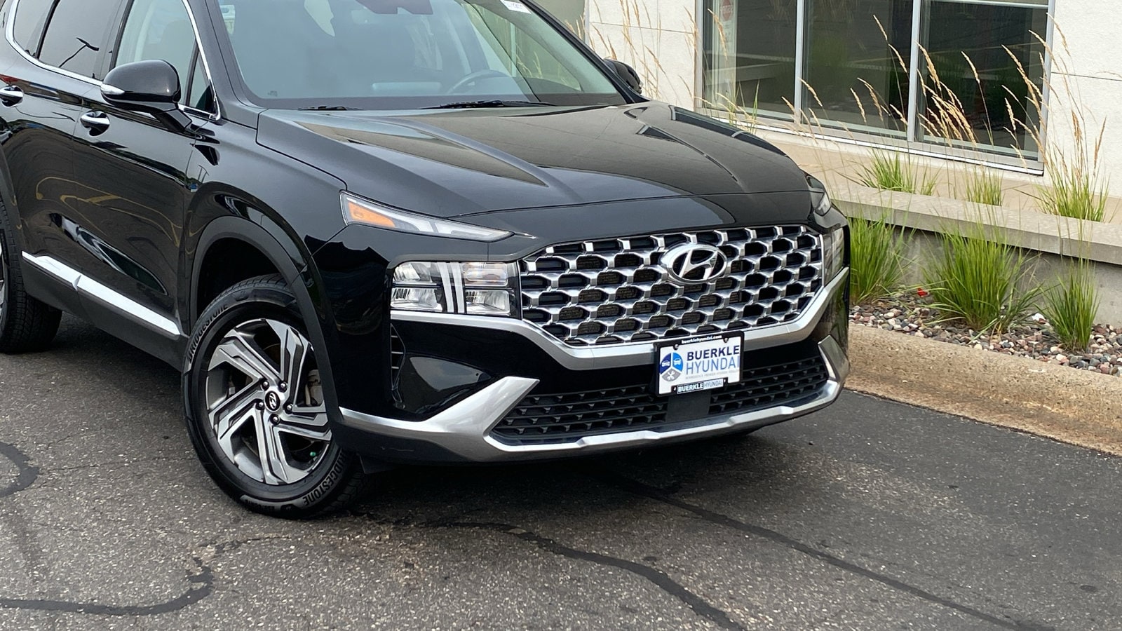 Certified 2022 Hyundai Santa Fe SEL with VIN 5NMS6DAJ1NH422226 for sale in Saint Paul, Minnesota