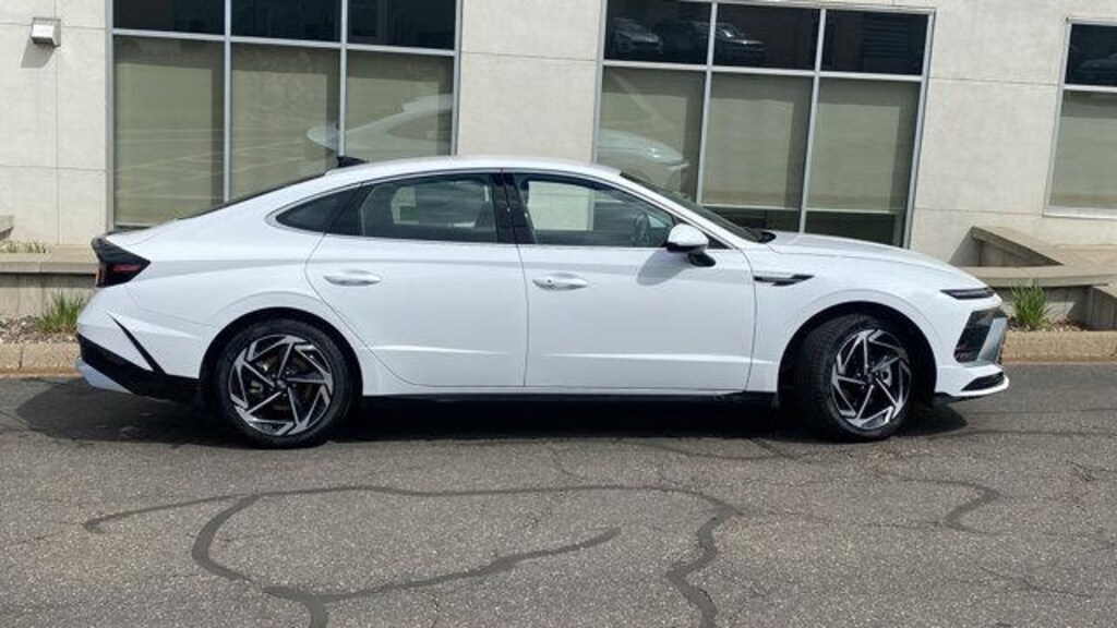 New 2026 Hyundai Sonata SEL Sport Sedan