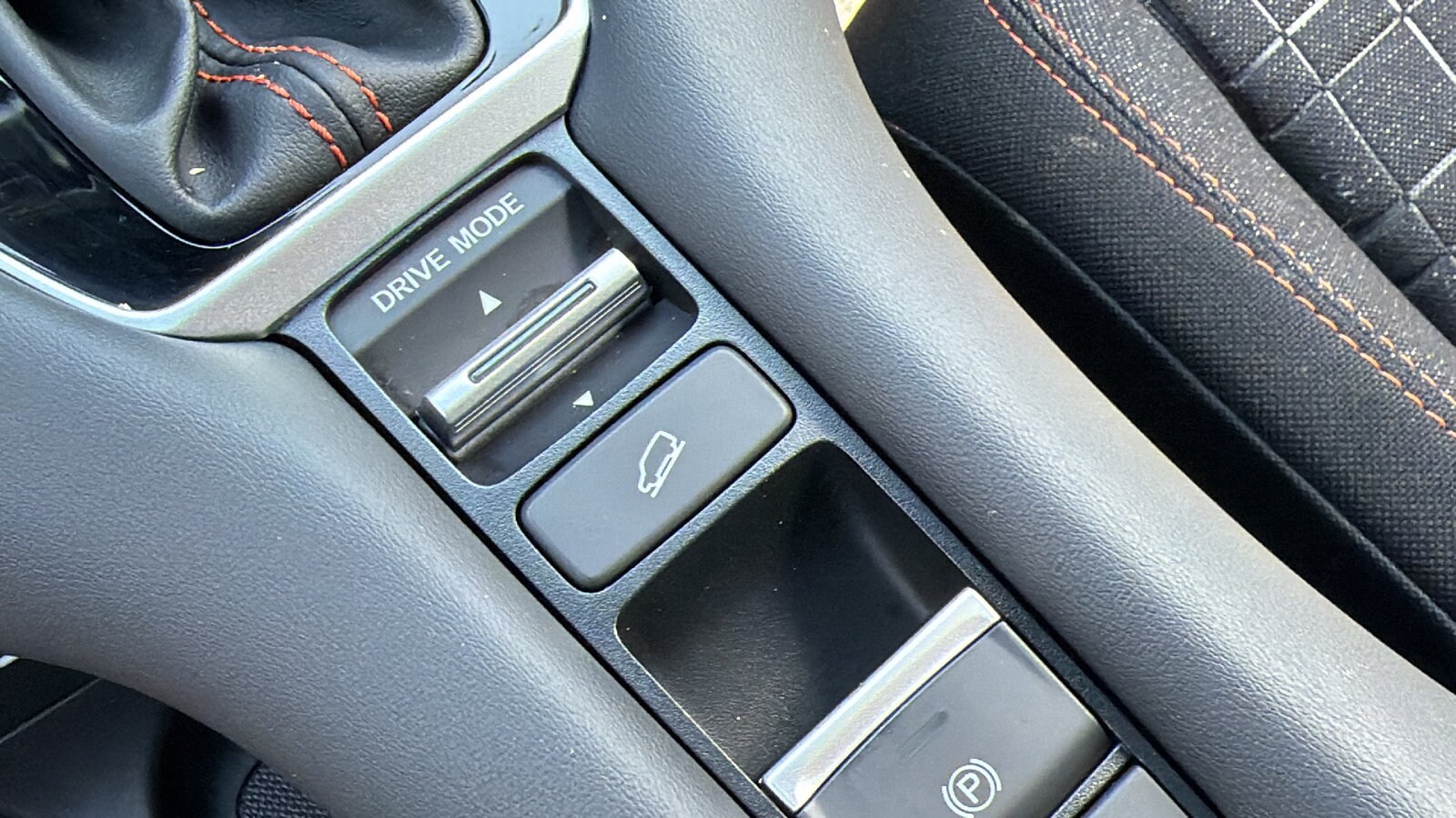 2025 Honda HR-V Sport - Photo 22