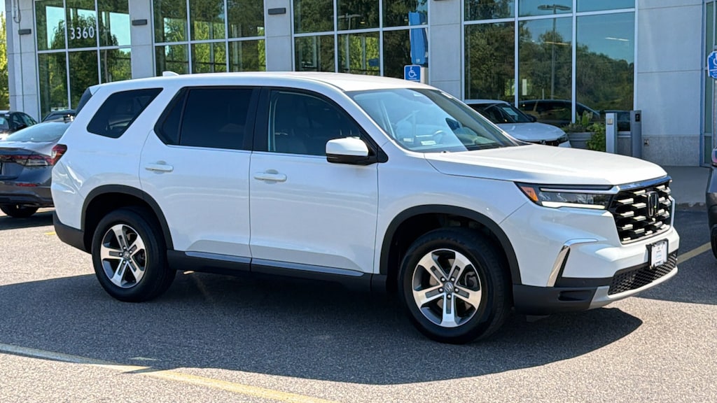 Certified 2023 Honda Pilot EX-L 7 Passenger SUV