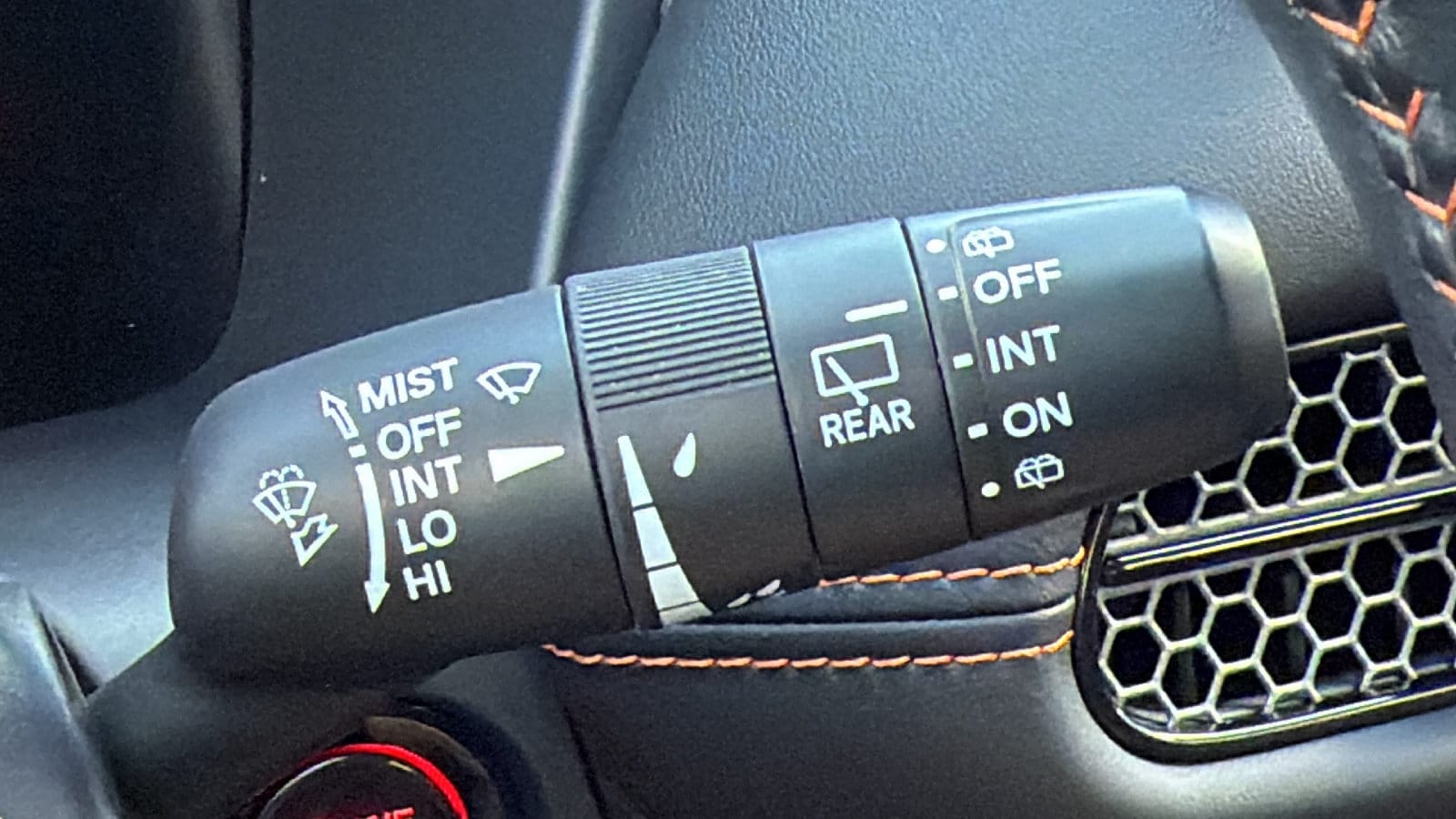 2025 Honda HR-V Sport - Photo 30