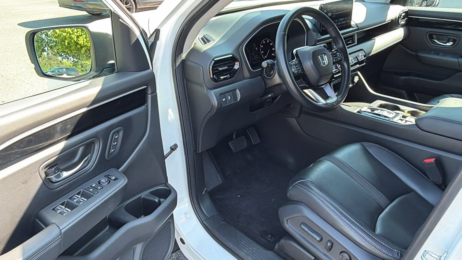 2023 Honda Pilot EX-L - Photo 12