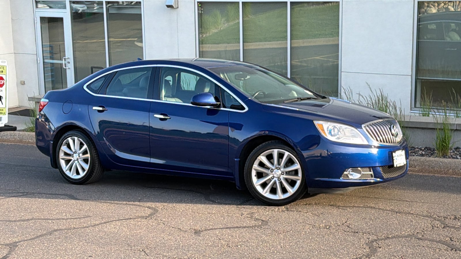 2014 Buick Verano 1SD's photo