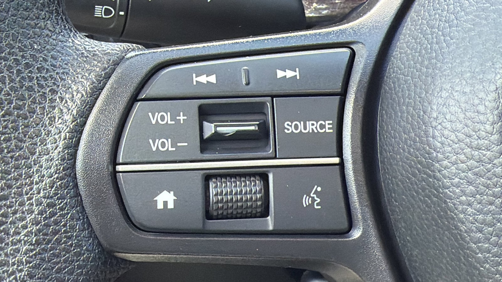 2024 Honda CR-V EX - Photo 24