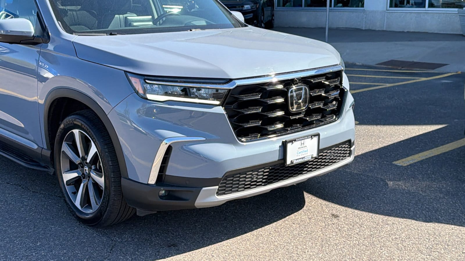 Certified 2024 Honda Pilot Elite with VIN 5FNYG1H85RB035095 for sale in Saint Paul, Minnesota