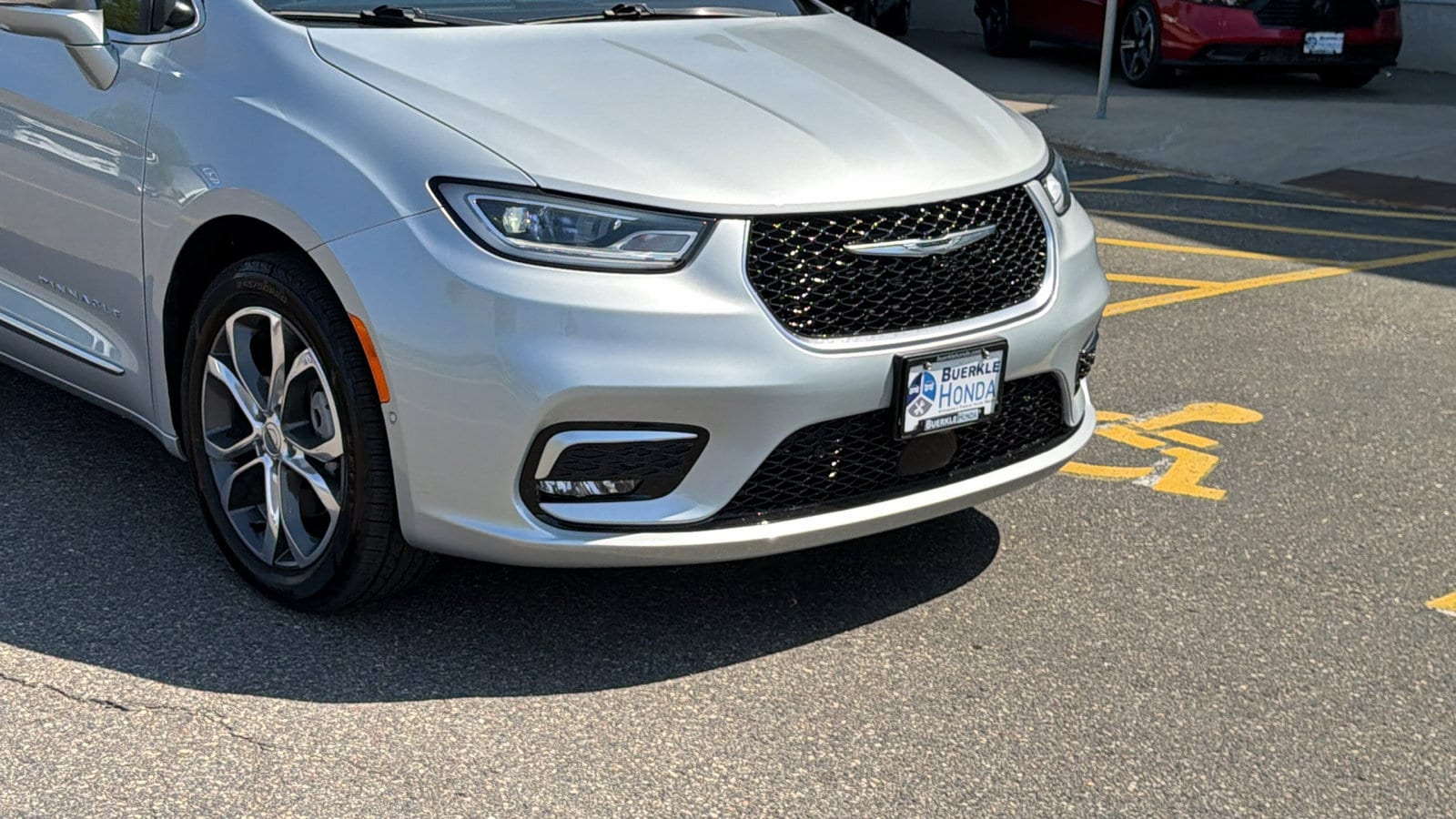 Used 2024 Chrysler Pacifica Pinnacle with VIN 2C4RC3PG7RR138155 for sale in Saint Paul, Minnesota