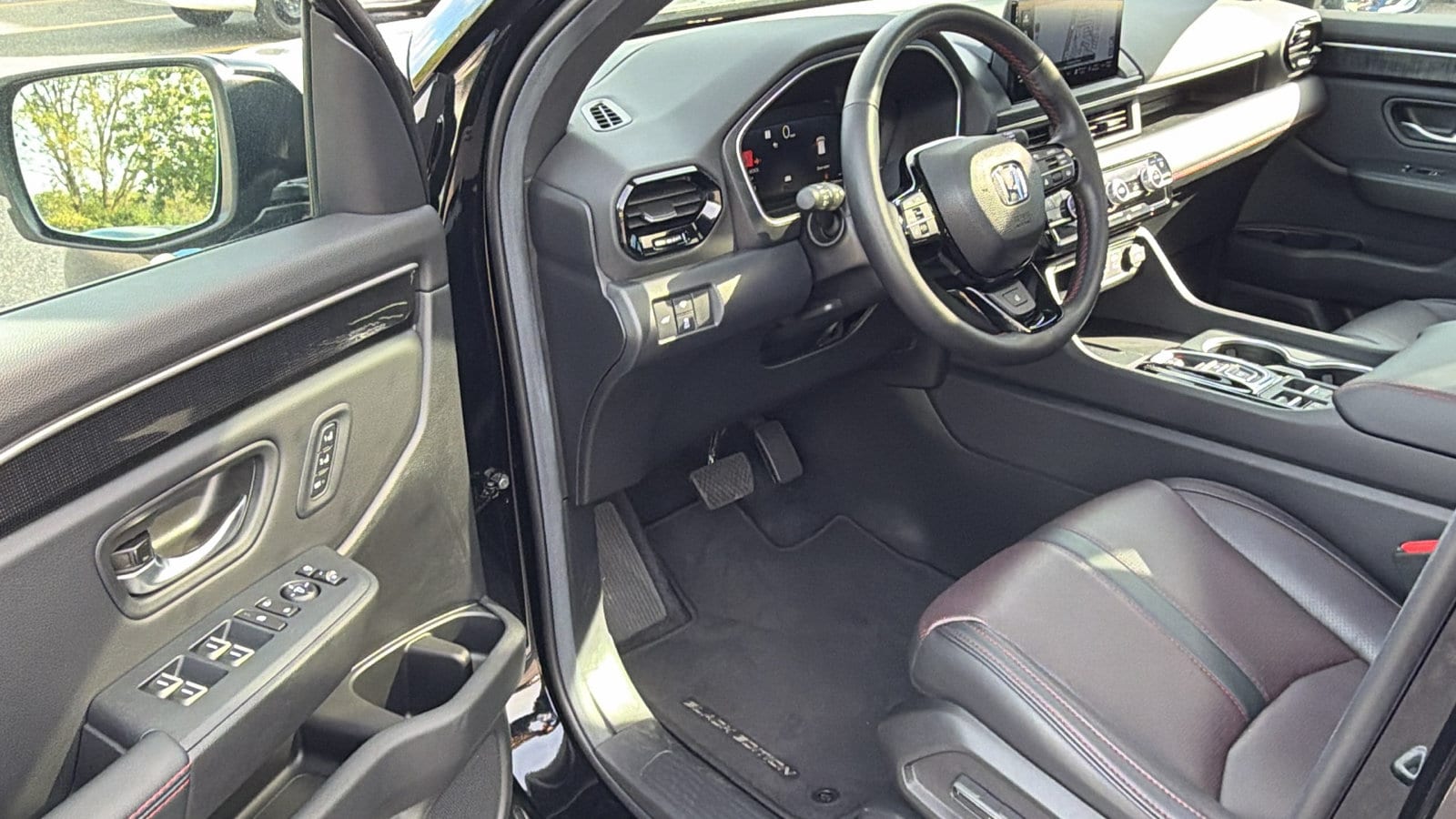 2025 Honda Pilot Black Edition - Photo 10