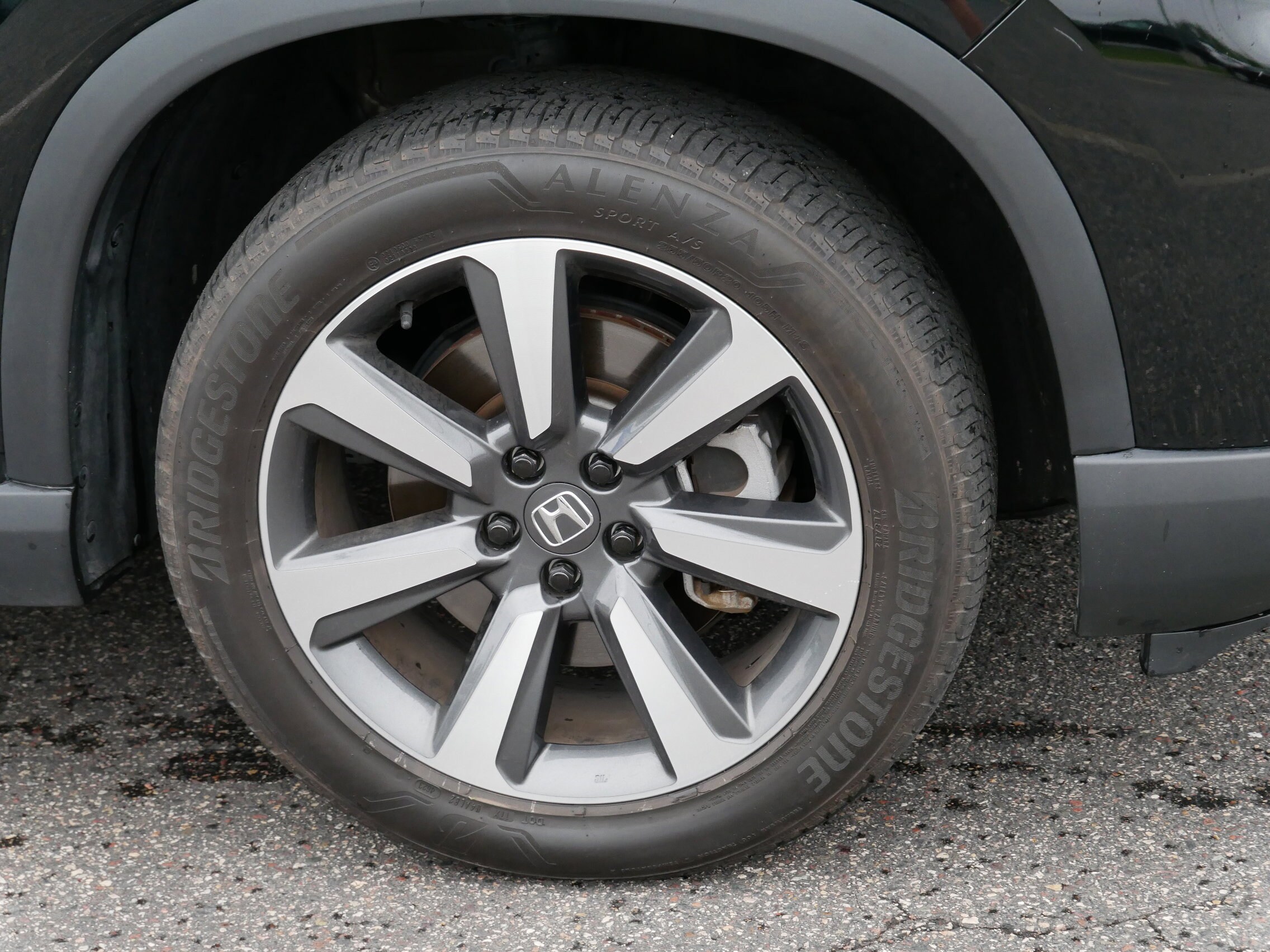 2024 Honda Pilot Elite photo 3
