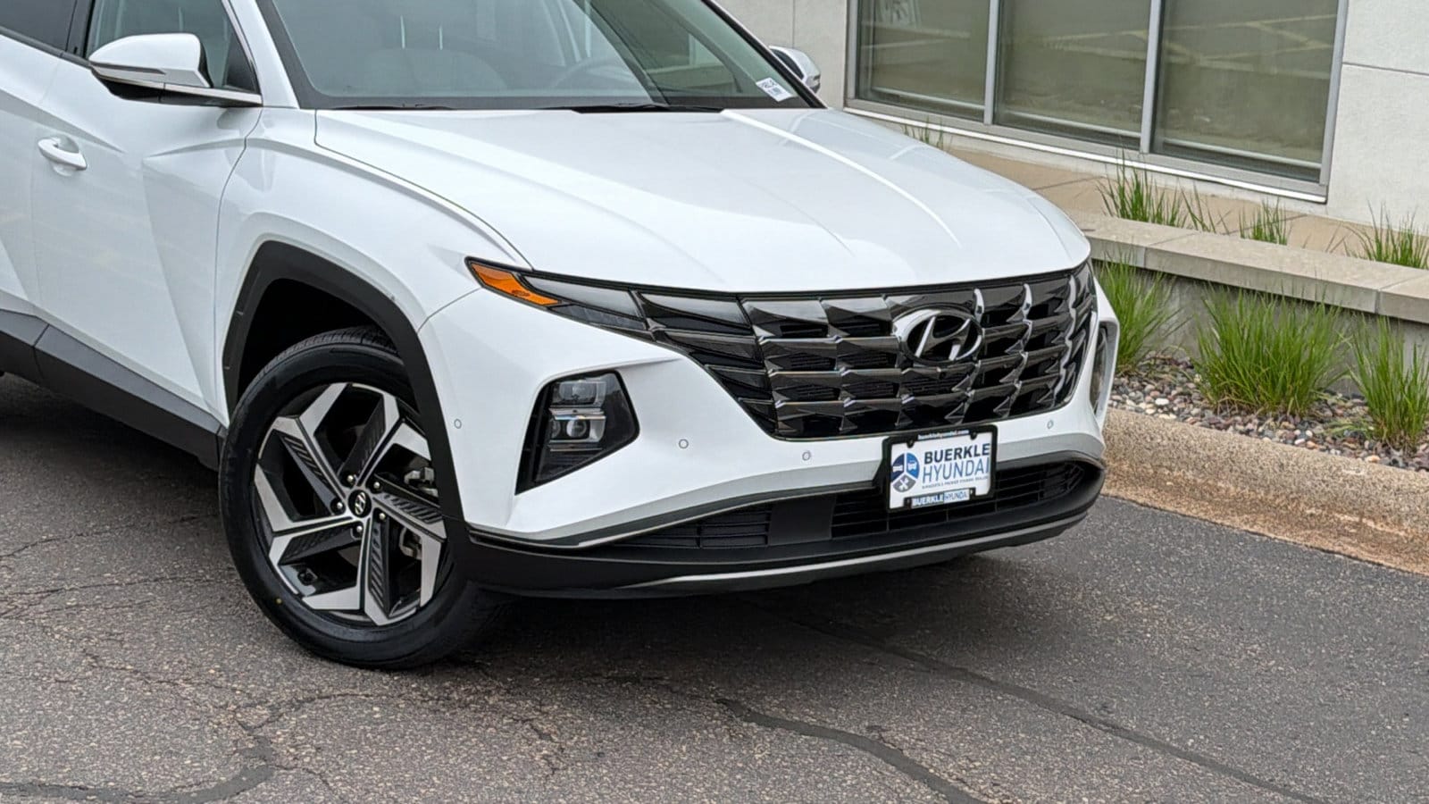Certified 2023 Hyundai Tucson Limited with VIN 5NMJECAE1PH273931 for sale in Saint Paul, Minnesota