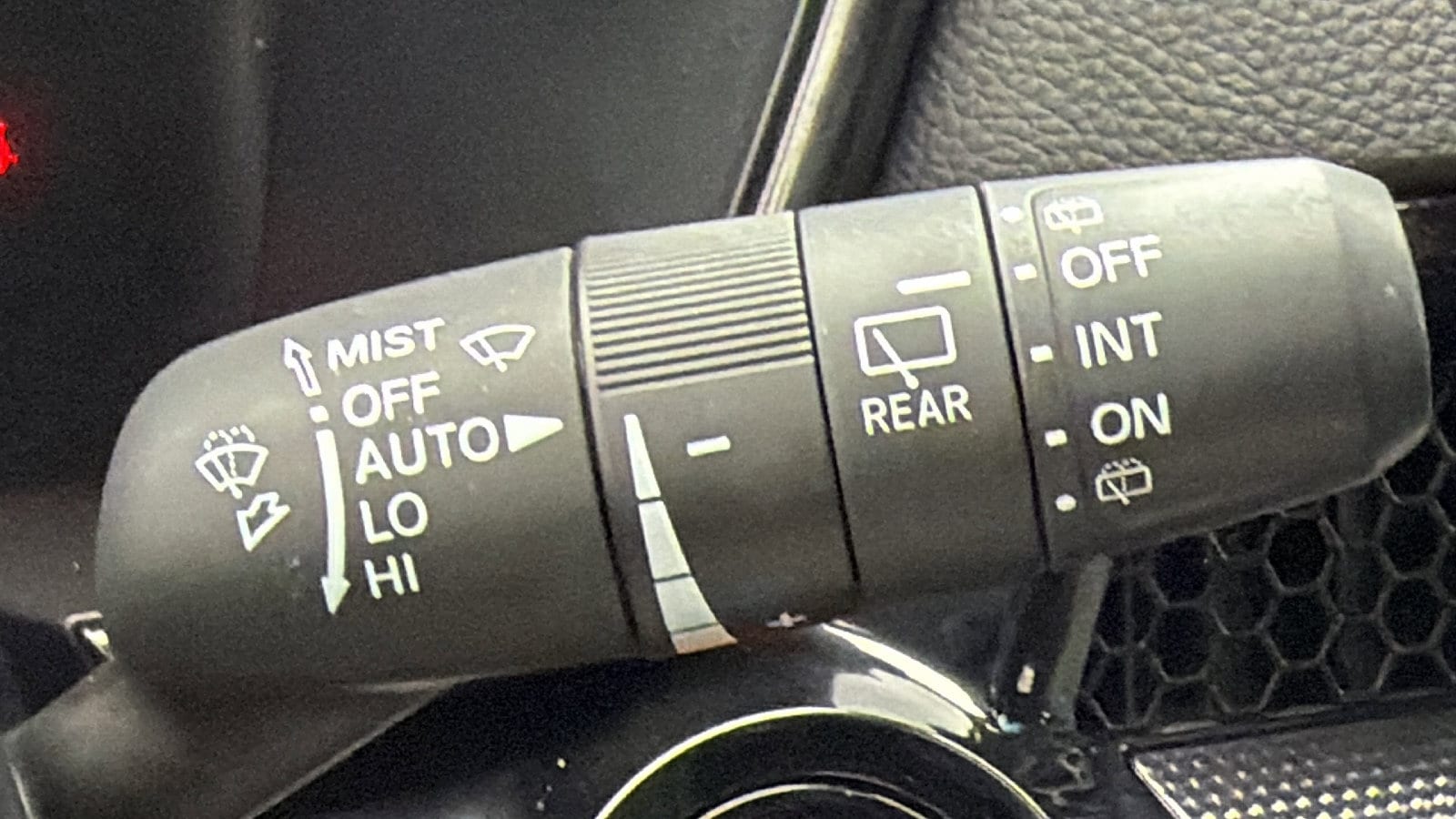 2025 Honda CR-V Sport Touring - Photo 32